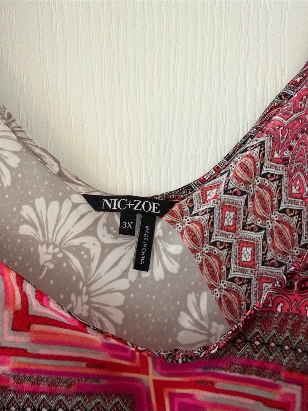 NIC+ZOE Pink and Taupe Mixed-Print Sleeveless Tank - Picture 2 of 4
